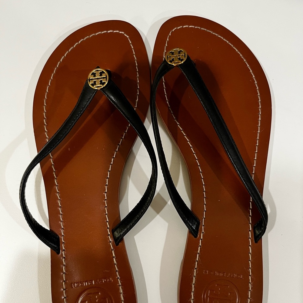 Tory Burch Terra Thong - Size 7.5